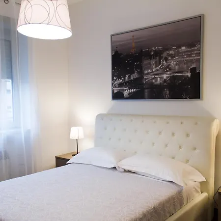 アパート Style Homes Brera San Marco 29 ミラノ